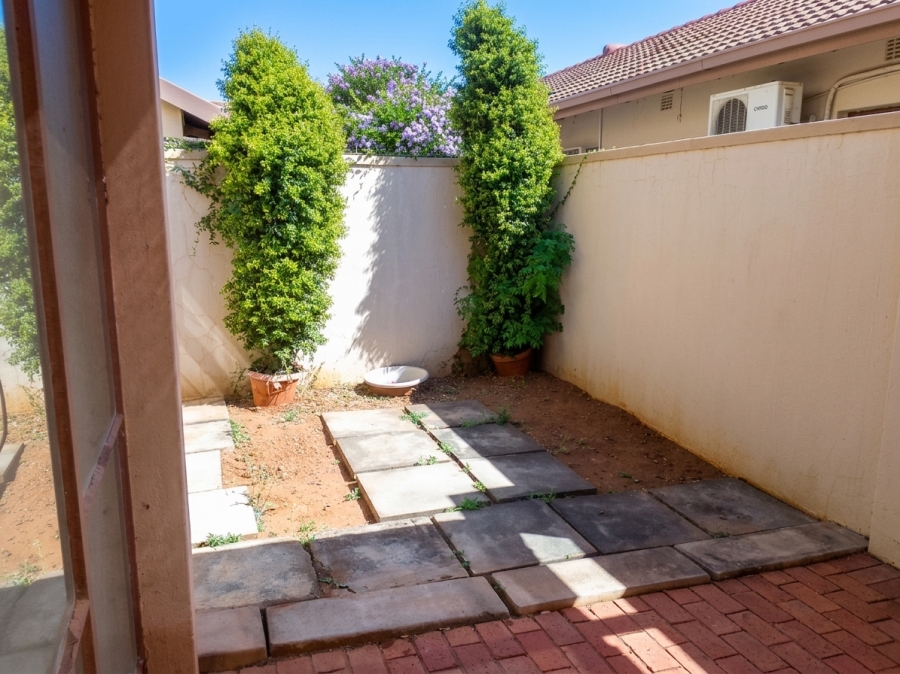 3 Bedroom Property for Sale in Protea Park North West